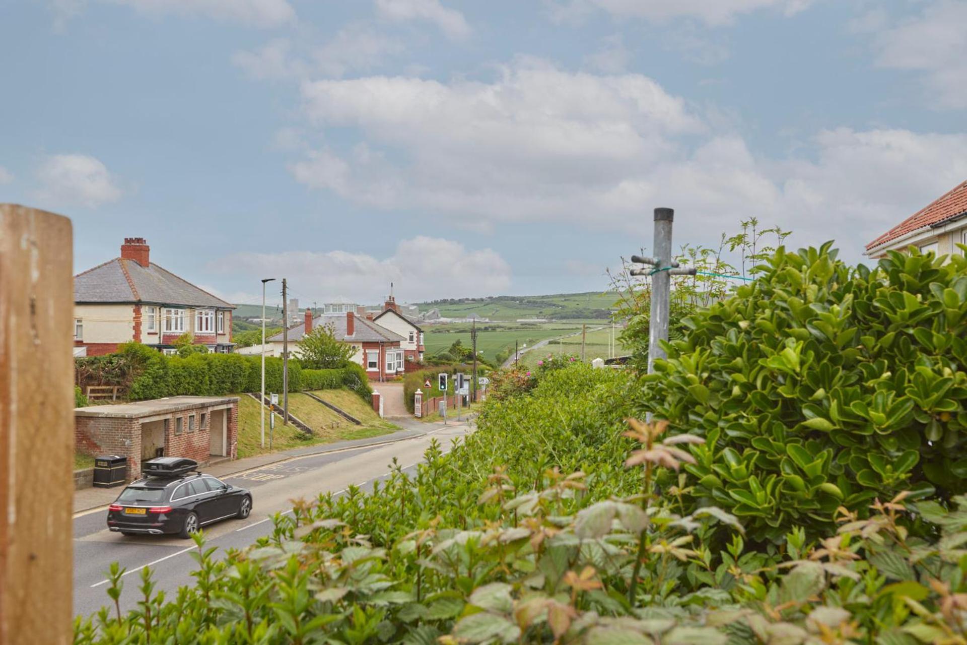 Hillside View Staithes Villa Exterior photo